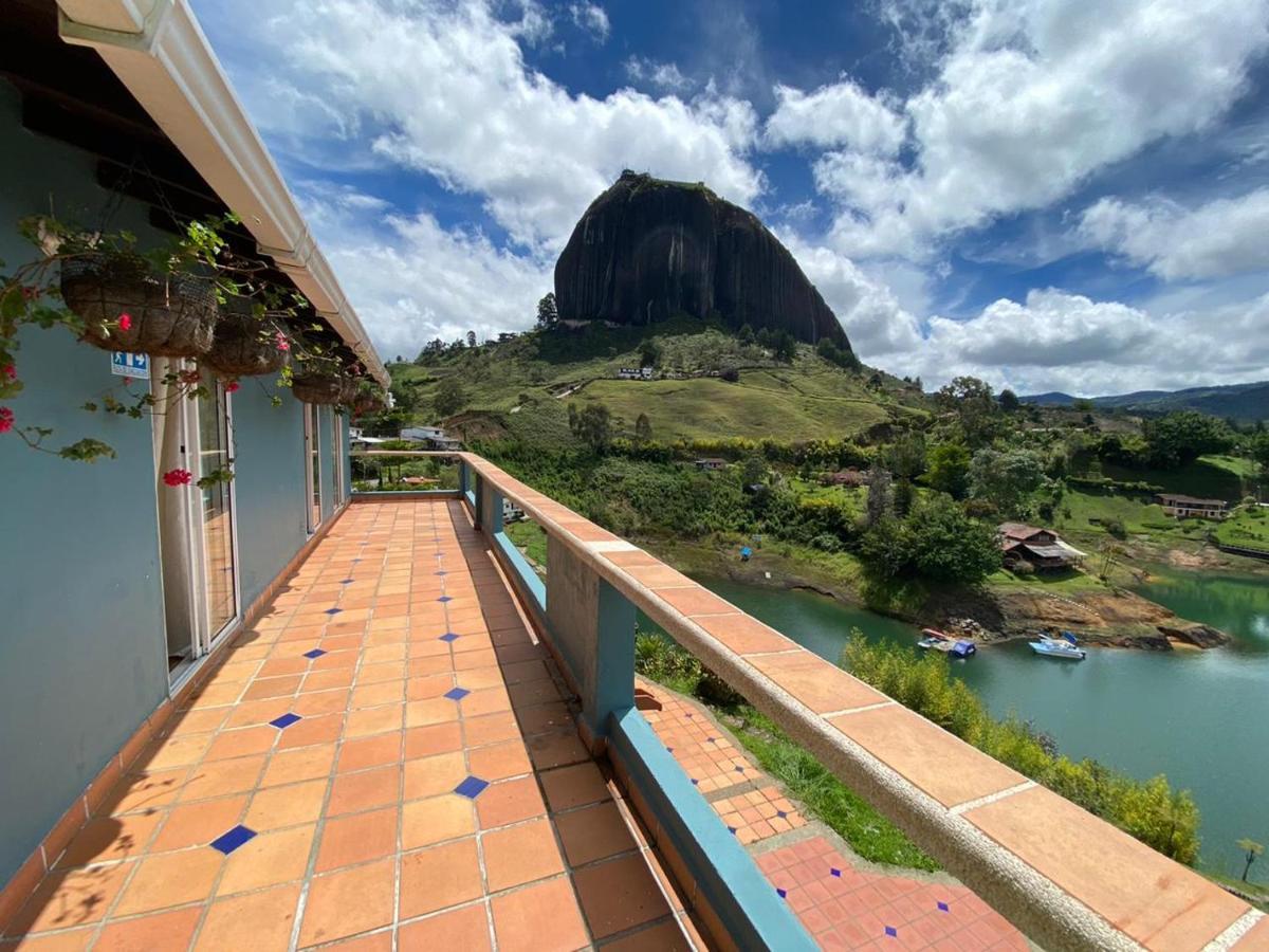 Casa Galeria Guatape Vila Exterior foto