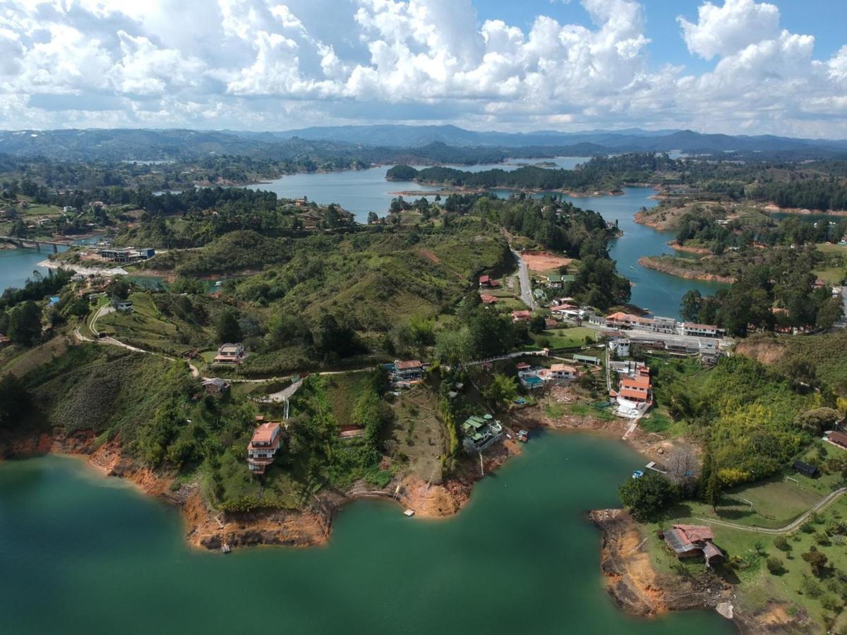 Casa Galeria Guatape Vila Exterior foto